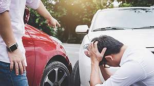 When to Get a Lawyer for a Car Accident: Your Guide to Making an Informed Choice