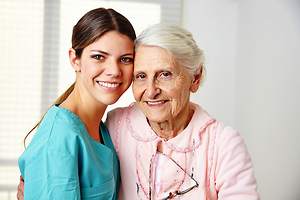 The Top 4 Benefits to Hiring an in Home Caregiver for Your Elderly Parent